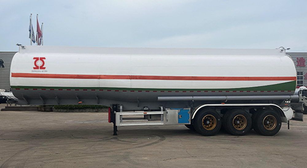 Fuel Tanker Semi Trailer