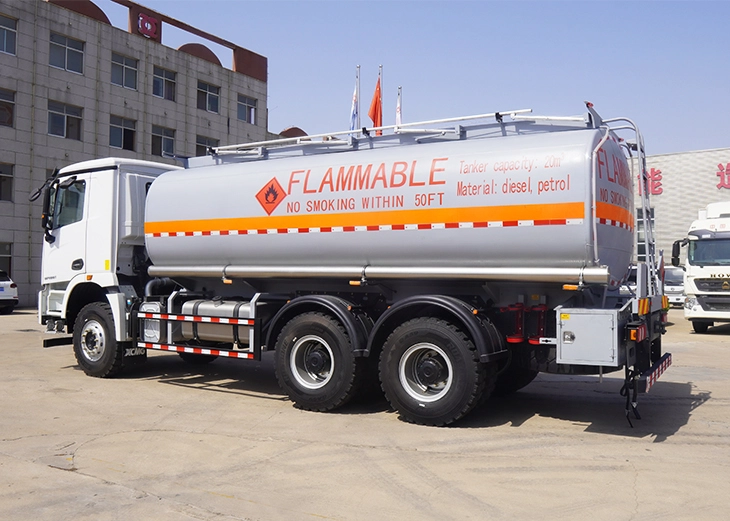 Crude Oil Tanker Truck